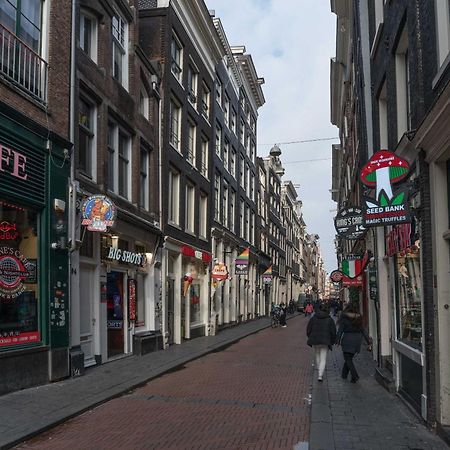 Redlight District Private Smokers Friendly Studio أمستردام المظهر الخارجي الصورة