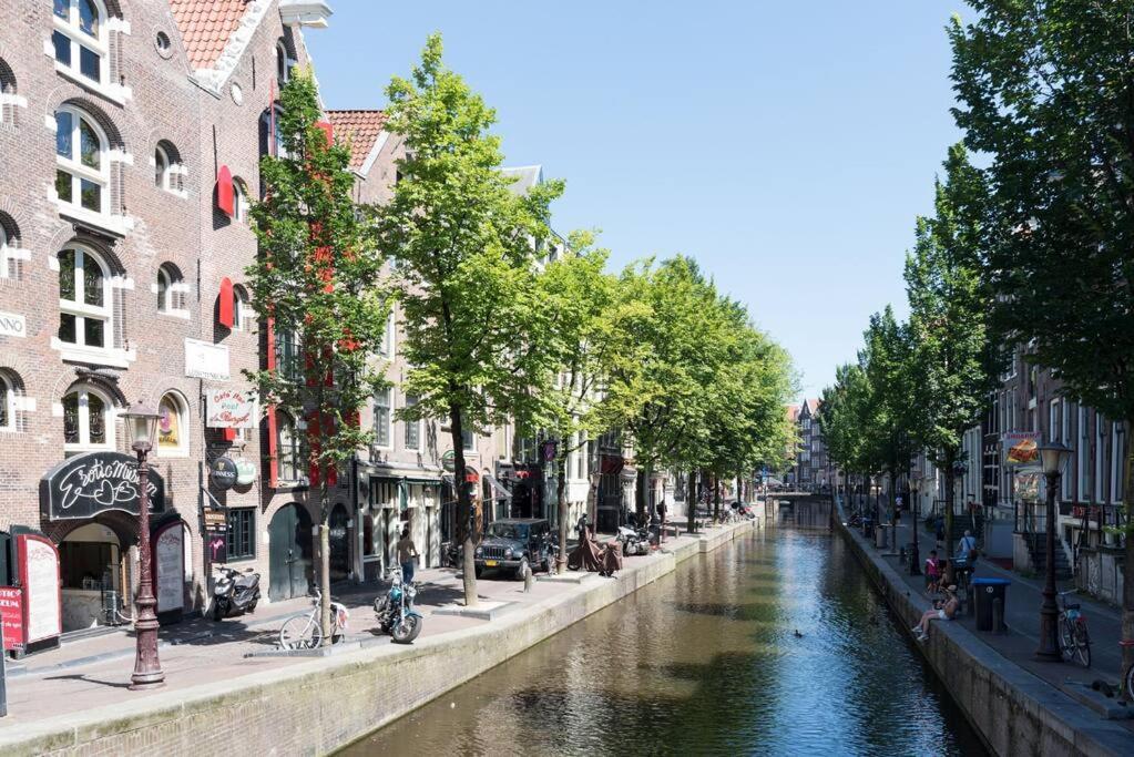 Redlight District Private Smokers Friendly Studio أمستردام المظهر الخارجي الصورة